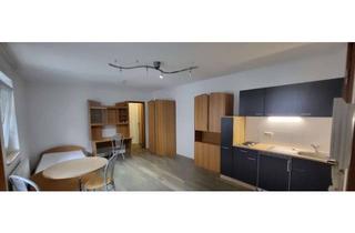 Wohnung mieten in Katholischer Kirchenplatz, 91054 Erlangen, Für Studenten, schönes möbliertes 1-Zimmer Apartment ! Anfragen bitte nur per E-Mail
