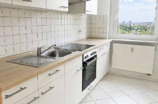 Wohnung mieten in 07570 Weida, Schöne 3-Raum-Wohnung mit Einbauküche und Balkon in Weida!
