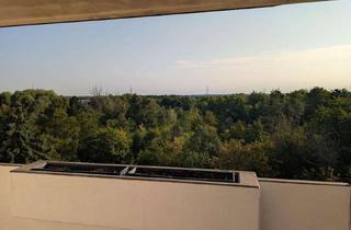 Wohnung mieten in 63110 Rodgau, Renovierter Wohntraum mit Seeblick: 87 m² 3-Zimmer-Wohnung inkl. Einbauküche & Balkon