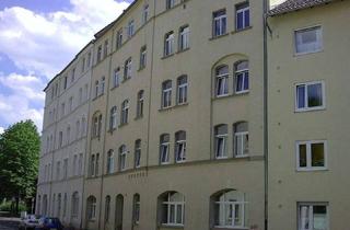 Wohnung mieten in Wolfhager Str. 85, 34127 Rothenditmold, 4-5 Zimmer Wohnung mit 110m² im 2.OG in Kassel Miete oder Mietkauf €400+NK