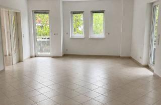 Wohnung mieten in Im Tal, 14532 Kleinmachnow, 3 Zimmer Wohnung mit Balkon, Terrasse und Garten