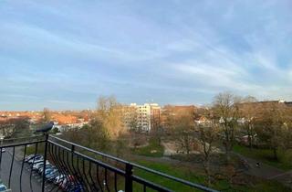 Wohnung mieten in 27568 Mitte, Modernisierte Vier-Zimmer-Wohnung mit wunderschönem Ausblick