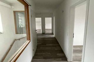 Wohnung mieten in Im Pölert 10, 52525 Waldfeucht, Viel Platz für Ihren Alltag: vollklimatisierte 4,5-Zimmer-Wohnung in Waldfeucht