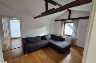 Wohnung mieten in Emmerich-Josef-Straße 31, 65929 Höchst, Zuhause mit 2 Zimmern in Frankfurt Höchst Dachgeschoss