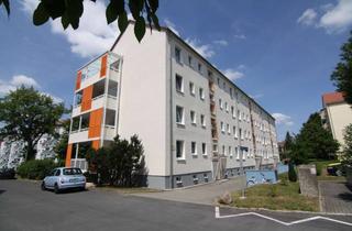 Wohnung mieten in Erich-Weinert-Straße 13, 04808 Wurzen, Ruhige 2,5-Raumwohnung am Steinhof mit atemberaubendem Ausblick über die Dächer Wurzens.