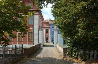 Wohnung mieten in Seckendorffstraße, 91619 Obernzenn, Idyllisches Wohnen im Schloss (Whg 2 - EG)