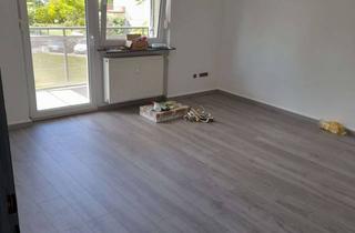 Wohnung mieten in 65451 Kelsterbach, 2 Zi Küche, TG- Wannenbad + Balkon - 1. OG in Kelsterbach Süd