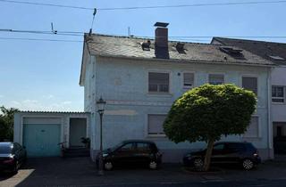 Haus kaufen in 76351 Linkenheim-Hochstetten, 3-Familienhaus in Linkenheim