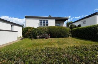 Haus kaufen in 35392 Gießen, 2-FH mit zwei 110 m²-Wohnungen als Mehrgenerationenhaus geeignet – in ruhiger, zentraler Lage