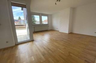 Wohnung kaufen in 65719 Hofheim am Taunus, 3-Zimmer-Wohnungen mit schönem Schnitt, Loggia und einem eigenen 63 m² großen Garten.