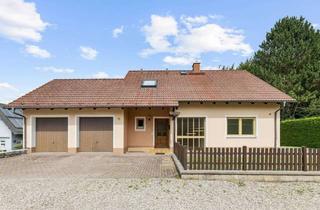 Einfamilienhaus kaufen in 95493 Bischofsgrün, Gepflegtes Einfamilienhaus mit flexiblen Nutzungsmöglichkeiten in ruhiger Lage von Bischofsgrün