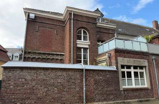 Haus kaufen in 47638 Straelen, Denkmalimmobilie für Wohn- oder Gewerbenutzung in Innenstadtlage