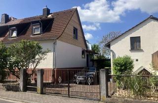 Haus kaufen in 61194 Niddatal, Neu renoviertes 1-2 Familienhaus mit Nebengebäude in Niddatal-Ilbenstadt