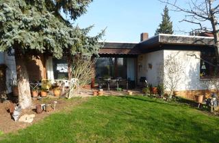 Haus kaufen in 67549 Neuhausen, Ruhig gelegener Bungalow in Worms-Neuhausen mit großem Südgarten und Doppelgarage