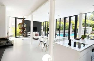 Villa kaufen in 70192 Nord, Futuristische Villa mit traumhaftem Garten und Pool in absoluter Bestlage