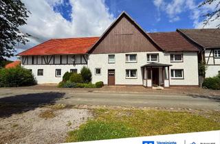 Bauernhaus kaufen in 33034 Brakel, Ehemaliges Bauernhaus mit Scheune und Garten in Gehrden