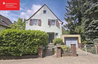 Haus kaufen in 40489 Angermund, Freistehendes EFH in erster Reihe - mit viel Potenzial!