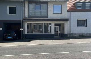 Mehrfamilienhaus kaufen in 50226 Frechen, Vollvermietetes Mehrfamilienhaus | 3 WE | Kapitalanlage | Frechen Königsdorf