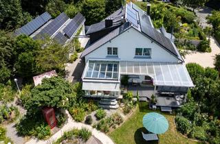 Villa kaufen in Otto-Dix-Weg 18, 78343 Gaienhofen, Großzügige Villa mit Einliegerwohnung und parkähnlichem Garten in Hemmenhofen