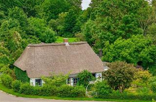 Haus kaufen in 24848 Kropp, Reetdachkate mit großem Garten und flexibel nutzbarem Anbau