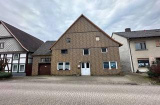 Einfamilienhaus kaufen in 32699 Extertal, Einfamilienhaus mit Garage im Ortskern von Extertal-Bösingfeld – sanierungsbedürftig!