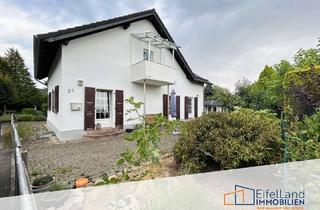 Haus kaufen in 53937 Schleiden, Klein, idyllisch, voller Charme – Ihr gemütliches Einfamilien- oder Ferienhaus mit Balkon!