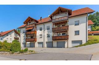 Wohnung kaufen in 94535 Eging am See, Dachgeschosswohnung mit EBK, Loggia, Garage & schönem Ausblick in Eging am See