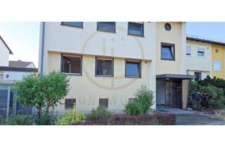 Wohnung kaufen in 90473 Langwasser, Erdgeschoss-Wohnung mit zusätzlichen Räumen, Gartenanteil und Garage
