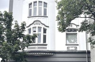 Wohnung kaufen in Niebuhrstraße 39, 45144 Frohnhausen, ETW im stilvollen Altbau - 3-Zimmer in Essen-Frohnhausen