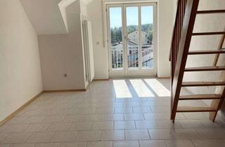 Wohnung mieten in 84359 Simbach, schöne 2-Zi.-Dachgeschosswohnung mit Galerie in zentraler Lage - M574