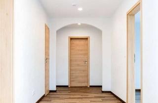 Wohnung mieten in Am Marktplatz, 31552 Apelern, Sanierte 3,5 Zimmer Wohnung in Apelern mit Südbalkon