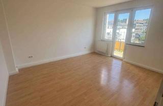 Wohnung mieten in Körnerstraße 54, 58095 Mittelstadt, Schöne 3-Zimmer-Wohnung inkl. Balkon, jetzt Chance ergreifen!