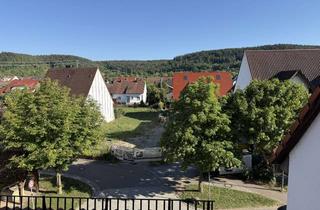 Wohnung mieten in Kiebinger Straße 38, 72108 Rottenburg, Ideal für junge Familie: Großzügige 3,5-Zi-Maisonette-Whg m. Dachstudio (24 m²), Balkon, 2x Garage
