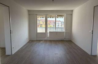 Wohnung mieten in Ricarda-Huch-Straße 16, 14480 Kirchsteigfeld, Gemütliche Dachgeschoss-Wohnung im Grünen! Mit Balkon und Wannenbad! Für max. 2 Personen!