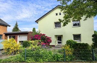 Haus kaufen in 33739 Schröttinghausen, Sanierungsbedürftiges Ein- bis Zweifamilienhaus mit viel Platz in familienfreundlicher Lage!