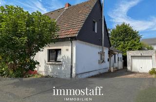 Doppelhaushälfte kaufen in 46242 Fuhlenbrock, SANIERUNGSTRAUM! Doppelhaushälfte mit Garage in toller Lage von Bottrop-Fuhlenbrock
