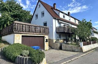 Doppelhaushälfte kaufen in 73432 Aalen, Einziehen & wohlfühlen – modernisierte Doppelhaushälfte mit Garten, Terrasse und Garage