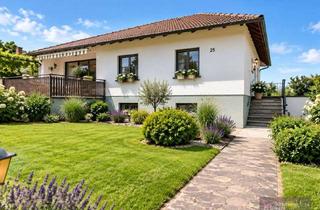 Haus kaufen in 96158 Frensdorf, # Gestalten Sie Ihr neues Zuhause mit einem tollen Bungalow der viel Potential und Charakter hat und