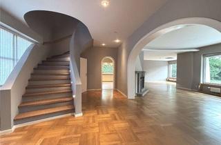 Haus mieten in 60598 Sachsenhausen, Familientraum am Lerchesberg – Wohnen auf 360 m² mit Wellnessbereich und großem Garten!