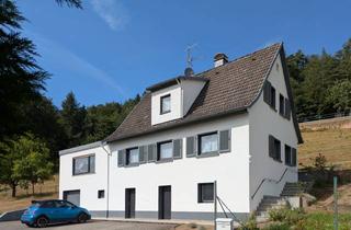 Einfamilienhaus kaufen in 64756 Mossautal, Gepflegtes Einfamilienhaus mit riesigem Grundstück in unmittelbarer Naturnähe im schönen Mossautal!