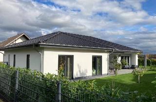 Haus kaufen in 56593 Horhausen, Horhausen (Westerwald) - EXKLUSIVER DESIGN-BUNGALOW ?? BARRIEREFREI ?? 189 m² ?? 890 m²