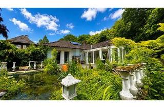 Haus kaufen in 22143 Hamburg, Hamburg Rahlstedt - RUHELAGE AM WALD MIT GROßEM GARTEN