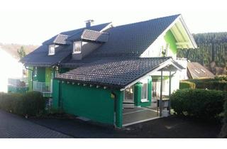 Haus kaufen in 57258 Freudenberg, Freudenberg-Alchen - 4-Parteienhaus in einem Doppelhaus mit Pool und Garten