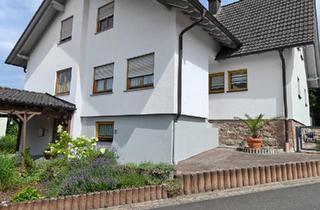 Einfamilienhaus kaufen in 97843 Neuhütten, Neuhütten - Großzügiges Einfamilienhaus mit Aufzug, Treppenlift und Garage