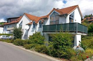 Wohnung kaufen in Rudolf-Clausius-Str. 00, 97080 Dürrbachau, Gemüsegarten u Terrasse u 2 Stellplätze