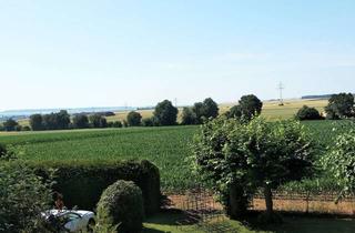Wohnung kaufen in 61206 Wöllstadt, *** Wohnen, wo andere Urlaub machen: Panorama-Balkon mit Traumaussicht ***