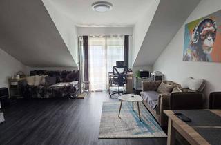 Wohnung kaufen in Scheffelstr. 76, 78073 Bad Dürrheim, Attraktive Wohnung in Bad Dürrheim: Modernisiert, mit Balkon und Garage