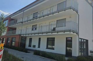 Wohnung mieten in Nürnberg Straße 43, 91154 Roth, Neubau-Komfort (Bj. 2022): Barrierefreie 66 m² Seniorenwohnung (ab 58 J.) mit EBK,