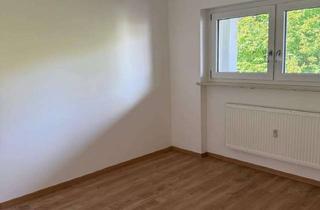 Wohnung mieten in 85586 Poing, Moderne 3-Zimmer-Wohnung mit Westbalkon & TG-Stellplatz in ruhiger Lage von Poing