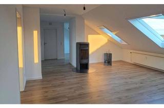 Wohnung mieten in 59302 Oelde, Charmante Dachgeschosswohnung mit Kaminofen und Einbauküche im 3-Familienhaus in Oelde-Stromberg